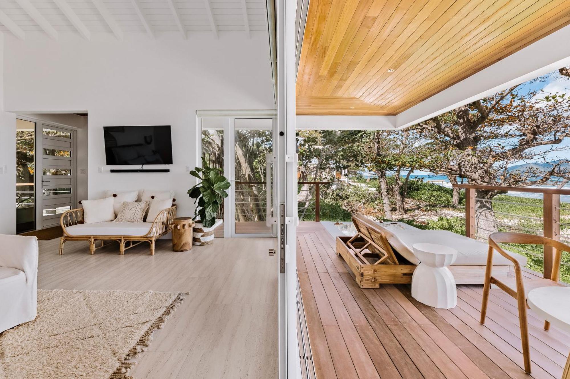 Long Bay Beach Resort Freshwater Pond Εξωτερικό φωτογραφία